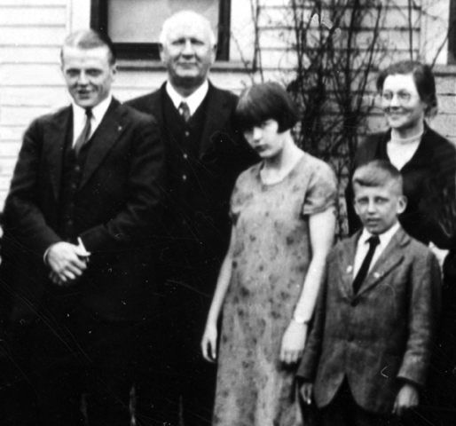 The Turner family around 1922